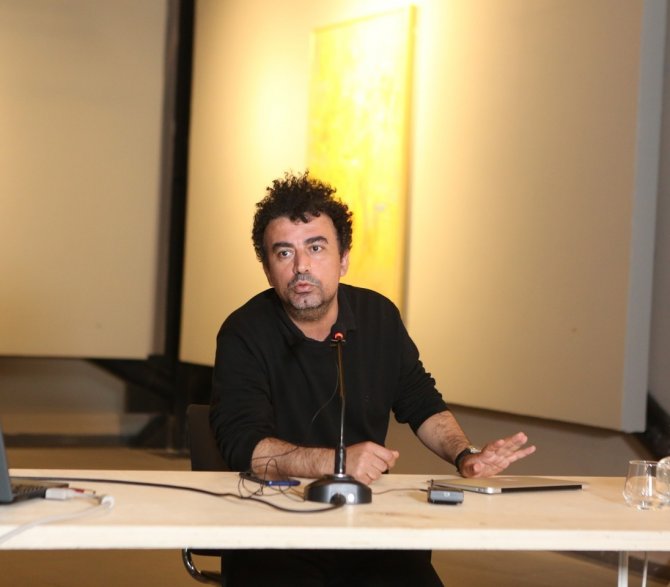 Mehmet Güleryüz’ün Eserleri Mercek Altına Alındı
