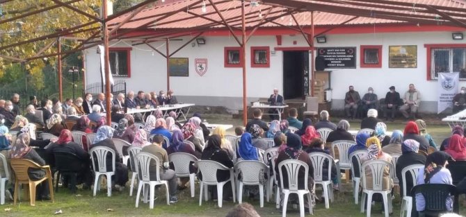 Dualar Şehitler İçin