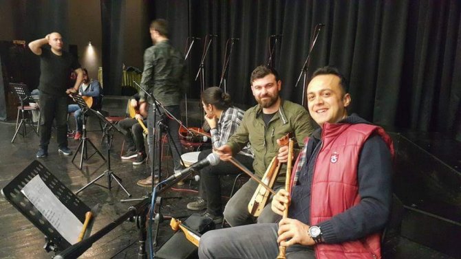 Unutulmaya Yüz Tutmuş Çaykara Dilli Kavalı Almanya’da Nefes Buldu