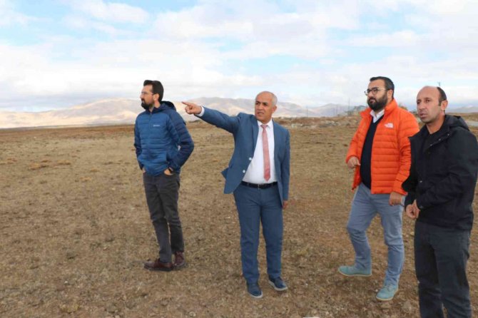 Çaldıran Belediyesinden Jeotermal Atağı