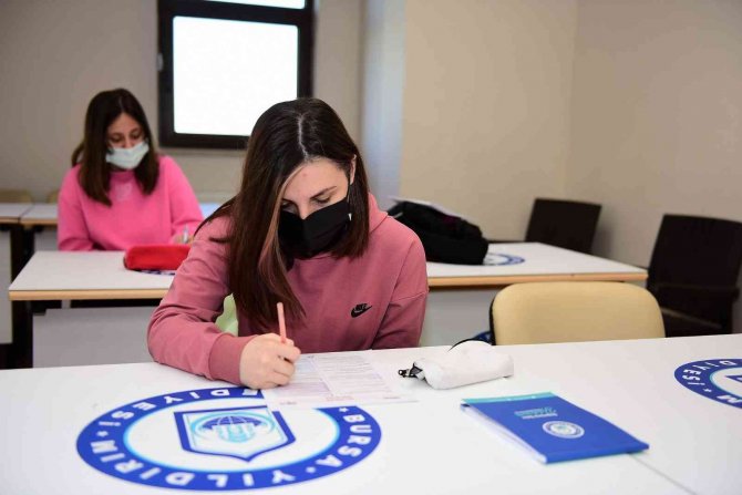 Yıldırım’dan Ücretsiz Üniversiteye Hazırlık Kursu