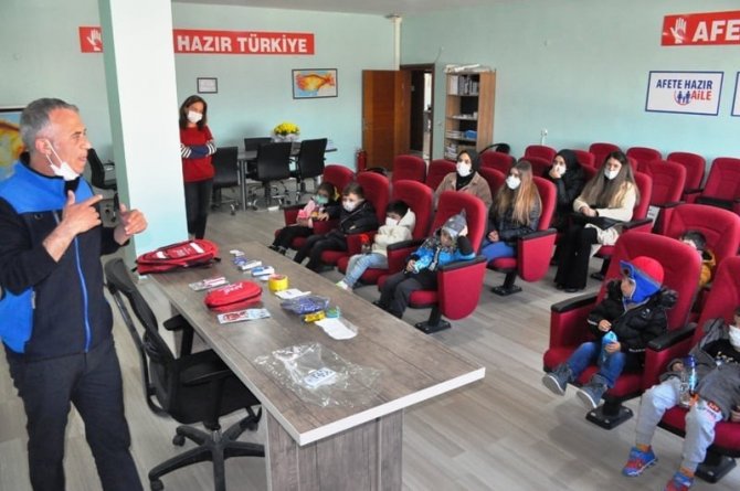 Anaokulu Öğrencilerinden Kütahya Afad’da Ziyaret