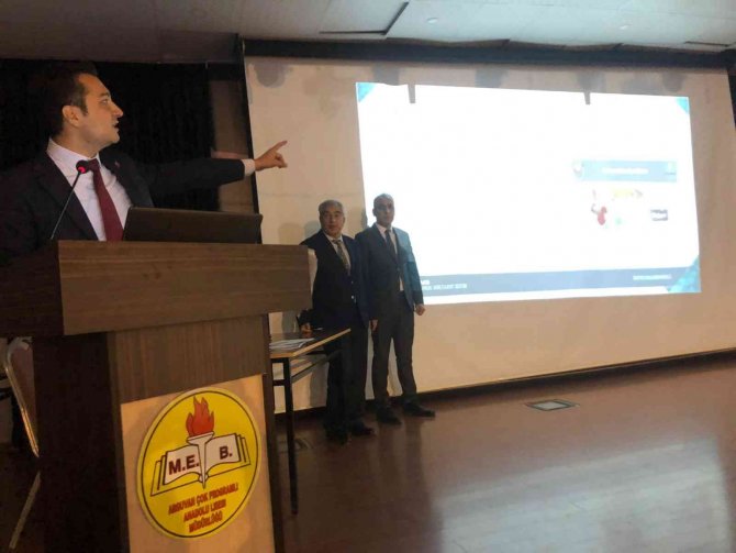 Arguvan’da Muhtarlara Maks Eğitimi