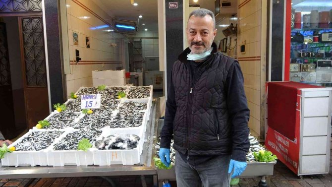 Ordu’da Hamsinin Kilosu 15 Lira