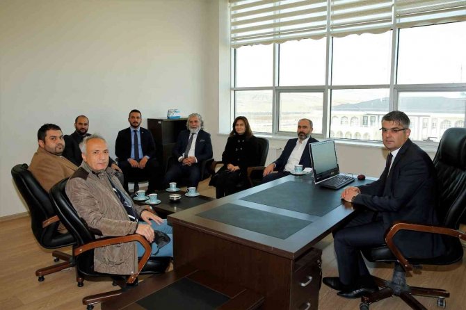 Bayburt Üniversitesi Kütüphane Ve Dokümantasyon Daire Başkanlığına Arif Erkul Atandı