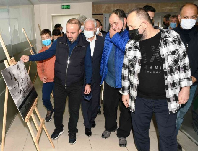 Eski, Yeni Lapseki Fotoğraf Sergisi Açıldı