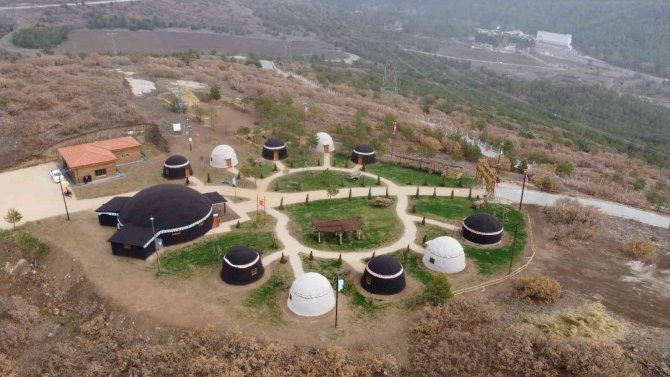 Çorumlu Obası Gençlik Kampı’na Birincilik Ödülü