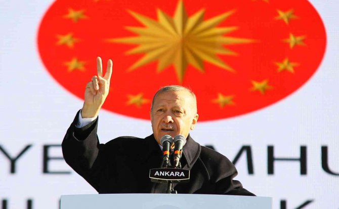 Cumhurbaşkanı Erdoğan: “Başkanı Bu Şekilde Küfrederse, Onun Milletvekili Ondan Farklı Olur Mu”