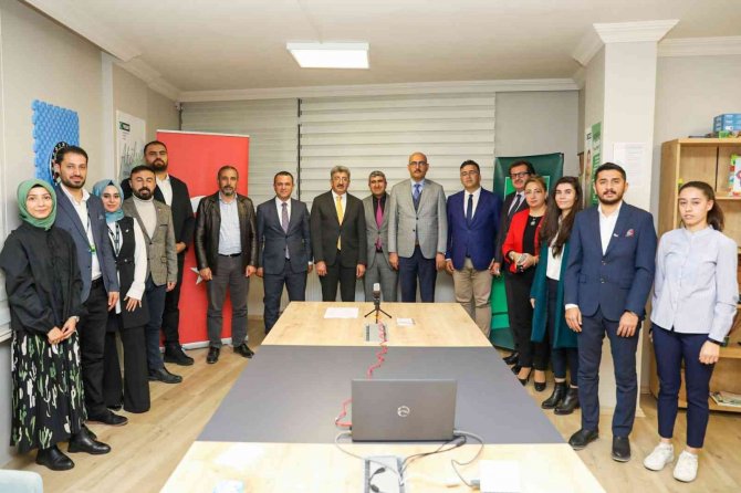 Van’da Yeşilay Danışmanlık Merkezi Açıldı