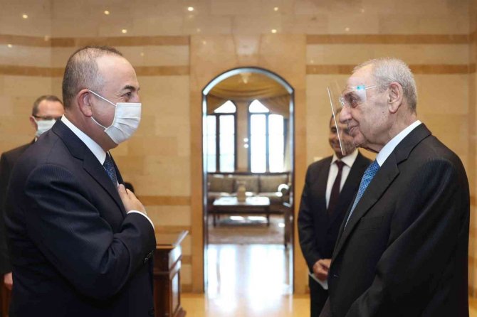 Çavuşoğlu, Lübnan Cumhurbaşkanı Tarafından Kabul Edildi