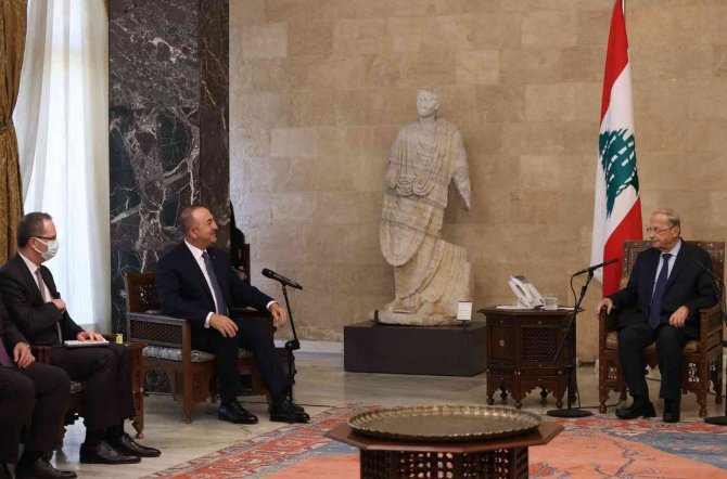Çavuşoğlu, Lübnan Cumhurbaşkanı Tarafından Kabul Edildi