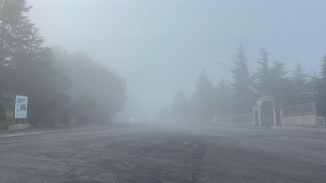 Eskişehir Güne Sisli Başladı