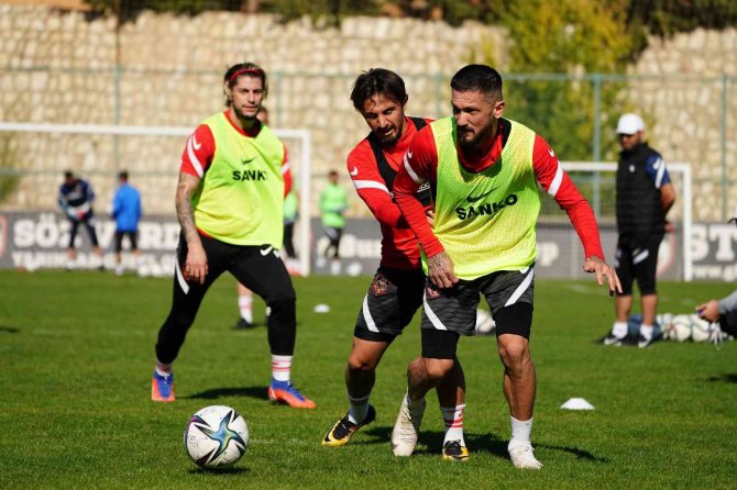 Gaziantep Fk, Trabzonspor Maçı Hazırlıklarını Sürdürüyor
