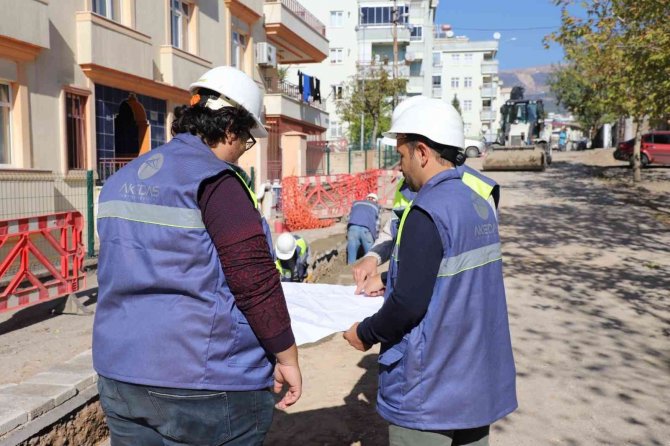 Akedaş Elektrik Dağıtım A.ş. Yatırımlarını Sürdürüyor
