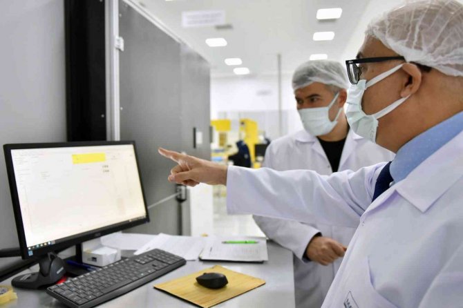 Rektör Ataç, Üniversite Sanayi İş Birliği İçin Girişimlerine Devam Ediyor