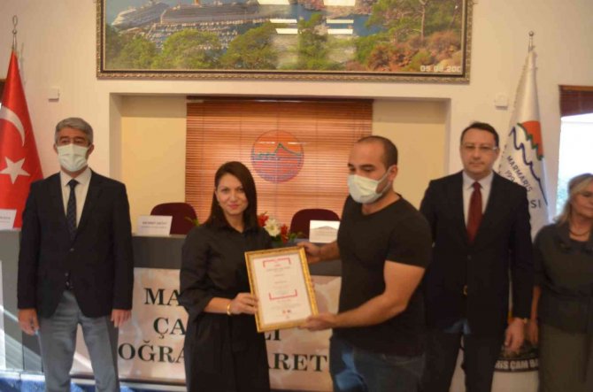 Marmarisli Arıcılar Ballarına Coğrafi İşaret Belgelerini Aldı