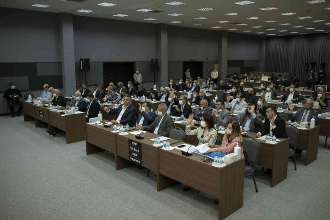 Seçer: “Suda Kayıp-kaçak Oranı Yüzde 44,24”