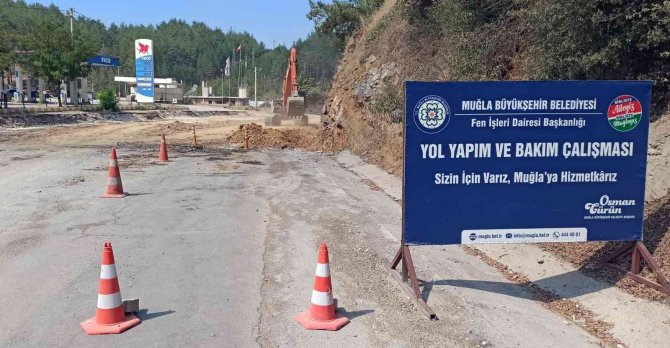 Kavaklıdere’nin Ana Caddesini Yenileniyor