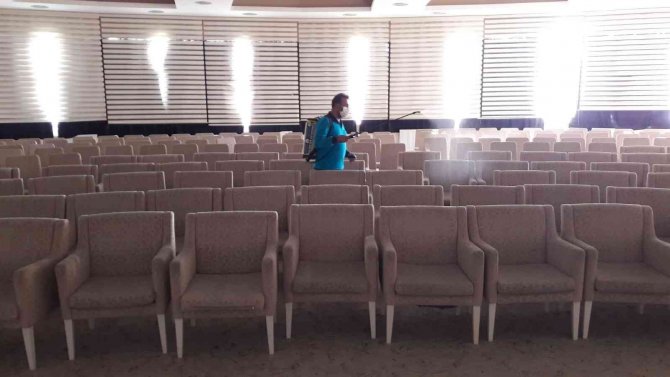 Pursaklar’da Okullar Ara Tatil Sonrasına Hazırlanıyor