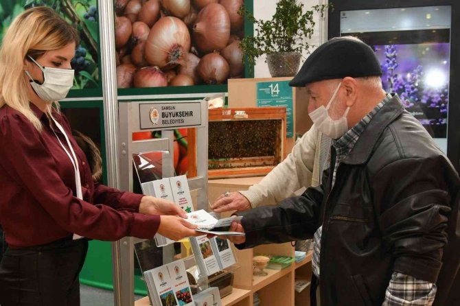 Çiftçiye 50 Farklı Konuda 50 Bin Adet El Broşürü
