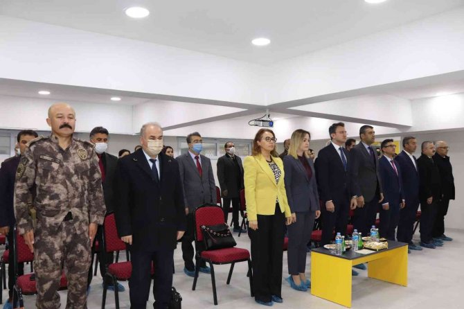 ‘Serka İle Benim Dünyam Çocuk Akademisi’ Açıldı