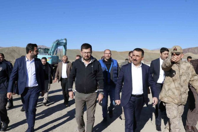 Devlet Destek Verdi Köy Yolları Asfalta Kavuştu