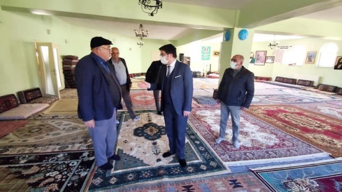 Kaymakam Cemevini Ziyaret Etti, Talepleri Dinledi