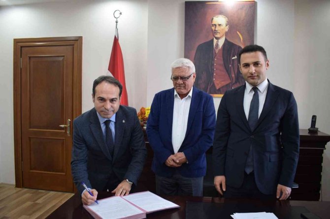 112 Acil İ̇stasyonu İçin Protokol İmzalandı