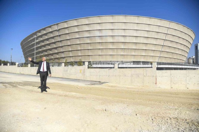 Adana’da Maç Günlerinde Trafik Ve Otopark Çilesi Sona Eriyor