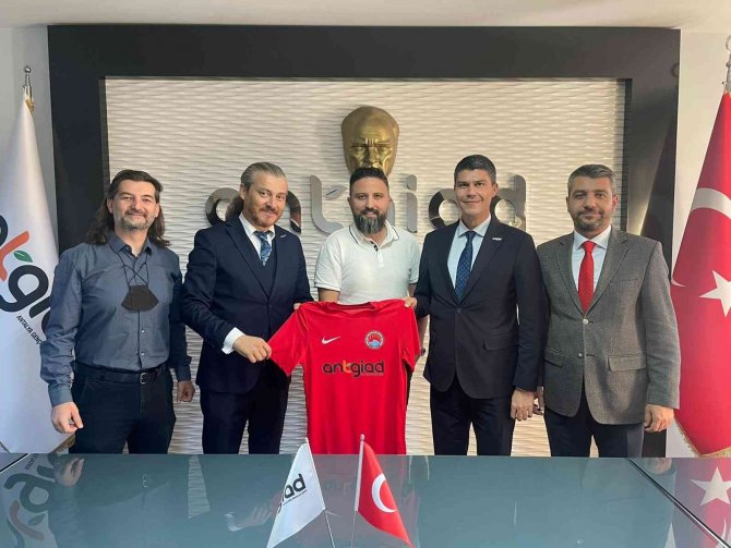 Antgi̇ad, Genç İ̇ş İ̇nsanları Spor Kulübü’nü Kurdu