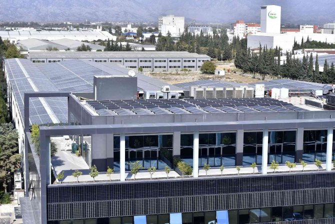 Antalya Osb’nin Çatıları Özgürleşiyor