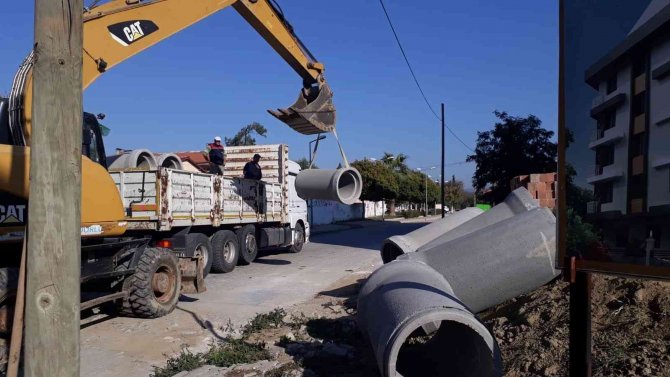 Aydın’da Aski̇ Ekipleri Altyapı Çalışmalarını Sürdürüyor