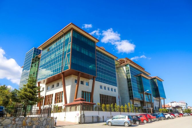 Başak Cengiz’in İsmi Kbü Mimarlık Fakültesi’nde Yaşatılacak