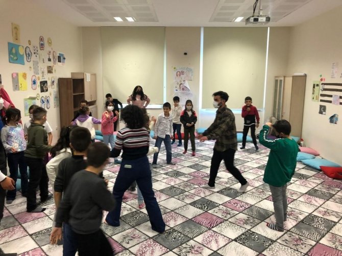 Bayburt Üniversitesinden Dijital Bağımlılıkla İlgili Önemli Etkinlik