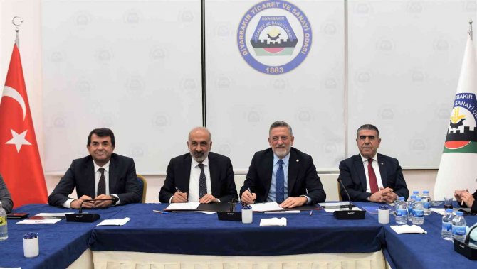 Bursa İş Dünyası Temsilcileri Diyarbakır’da
