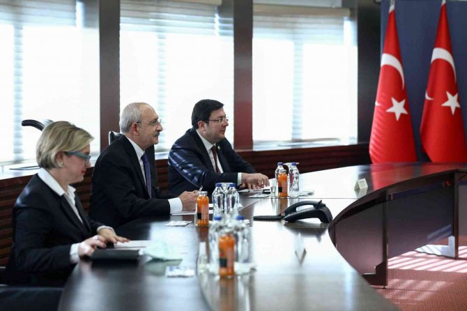 Ti̇p Genel Başkanı Baş’tan Chp Genel Başkanı Kılıçdaroğlu’na Ziyaret