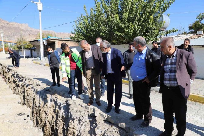Tutşi, 9 Bin 19 Nüfus Ve 2 Bin 596 Hanenin Yararlanacağı Projeyi Denetledi
