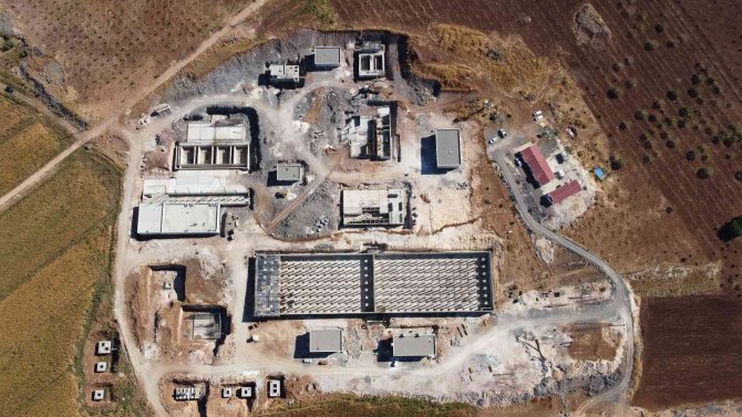 Şanlıurfa Suruç İ̇çmesuyu İ̇sale Hattı Ve Arıtma Tesisinde Çalışmalar Devam Ediyor