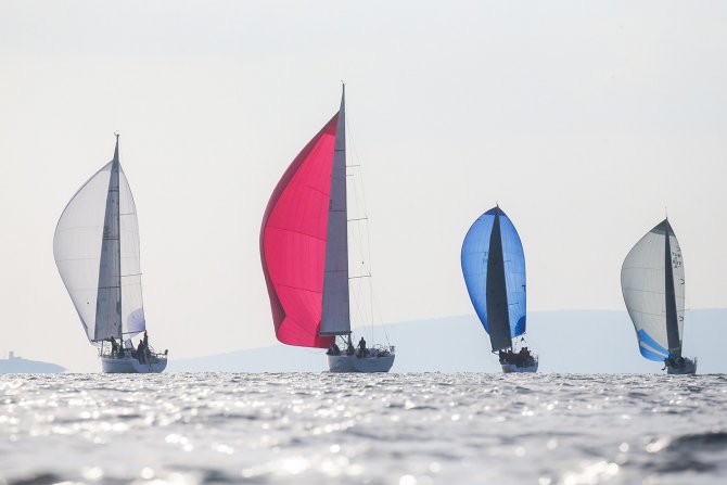 Eayk-çeşme Marina Atatürk Kupası Yarışları Çeşme’de Gerçekleşti
