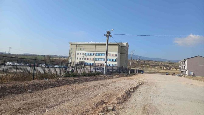 Gediz Kaymakamlığı Ve Birimleri Taşınıyor