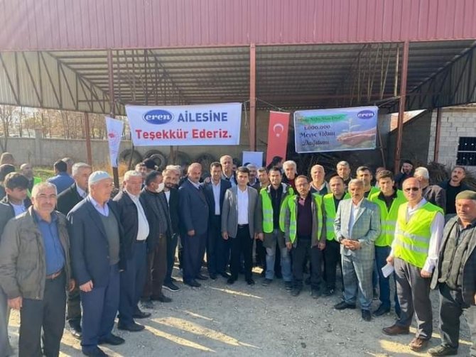 Güroymak’ta 22 Bin Meyve Fidanı Dağıtıldı
