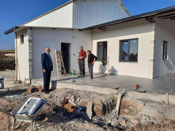 Karacabey’de Aromatik Ve Tıbbi Bitkiler Üzerine Yatırımlar Sürüyor