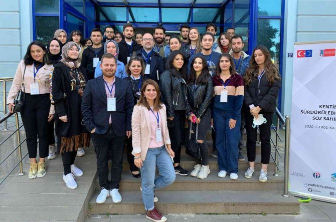 Kentlerde Söz Sahibi Gençler Çalıştayı Düzenlendi