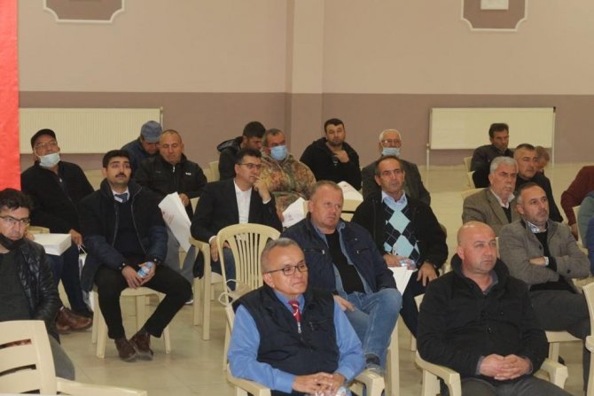 Çiftçiye "Bilinçli Ve Tasarruflu Sulama" Eğitimi