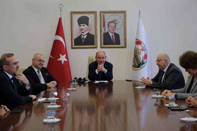 Manisa’da Eğitim-sanayi İş Birliği İçin İmzalar Atıldı