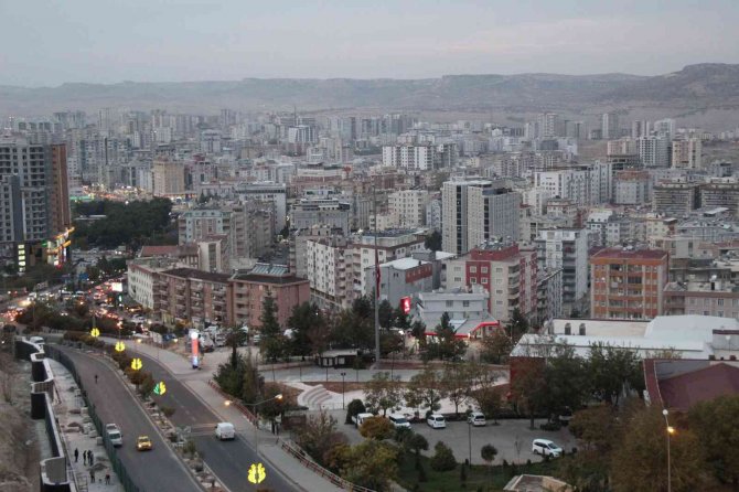 Bu İlçede Çarpık Kentleşme Giderek Artıyor