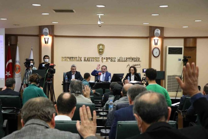 Başkan Demir’den Mahkeme Kararına Eleştiri: “Mahkeme Yetkisini Aşmıştır”