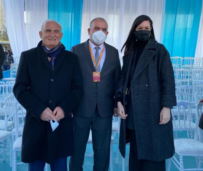 Cumhurbaşkanı’nın Elinden Ödül Alan Başkan Sandıkçı: 