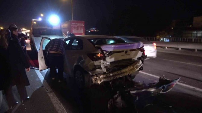 Samsun’da 14 Araç Birbirine Girdi: 2 Yaralı