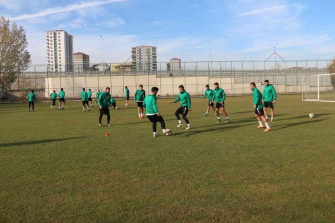 Sivas Belediyespor’da, Niğde Anadolu Fk Maçı Hazırlıkları Başladı